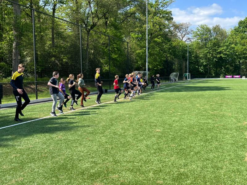 streetleague-horst-clinic-2023-warming-up.jpeg