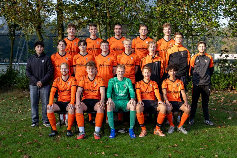 Rondje langs de seniorenteams (september)
