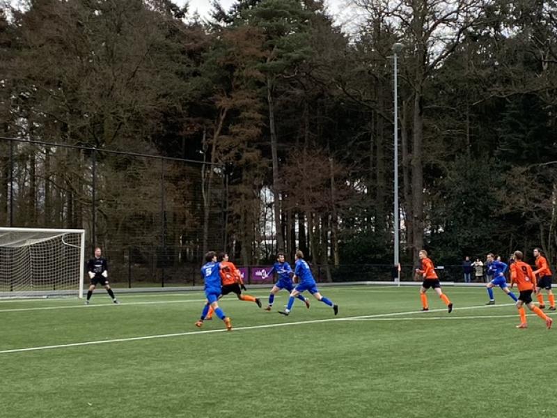 Wittenhorst op de valreep naast Venlosche Boys