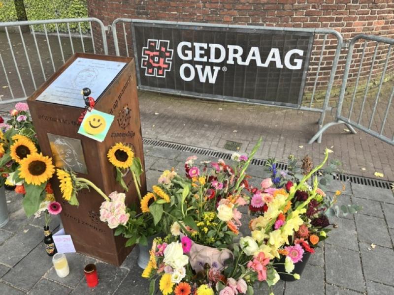 gedenkteken-guus-janssen-lambertusplein-gedraagow.jpeg