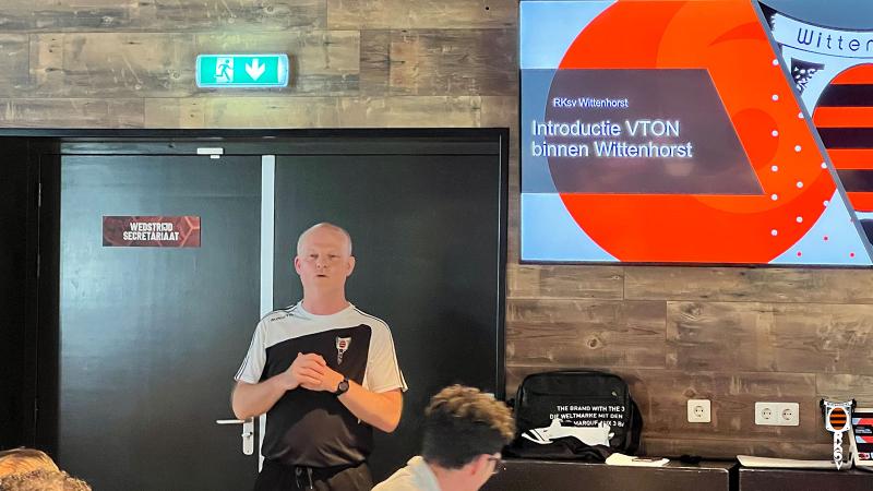 vton-richard-kleuskens-curriculum.jpg