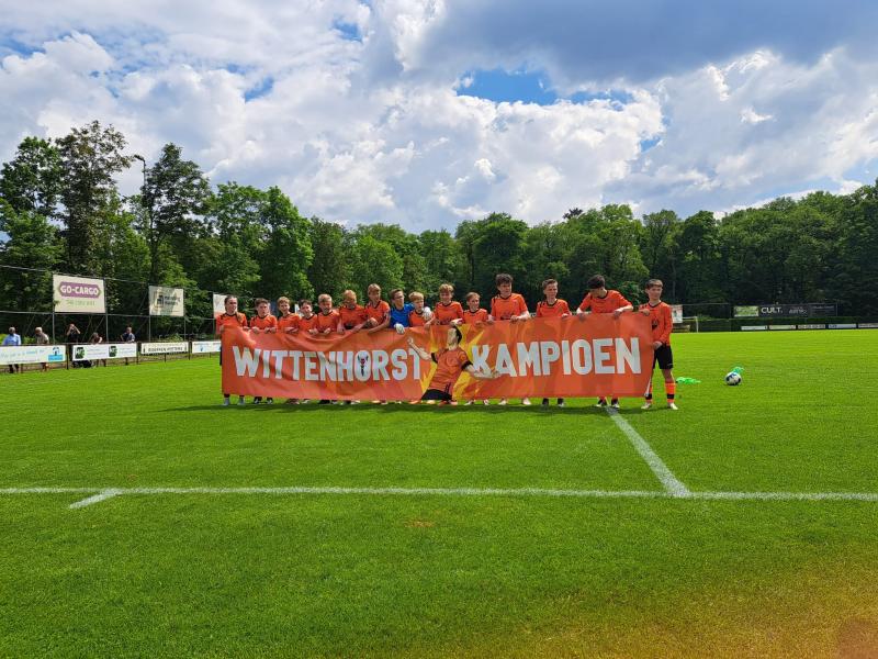 Wittenhorst JO13-1 kampioen!