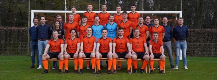 Komend en volgend weekend: teamfoto's