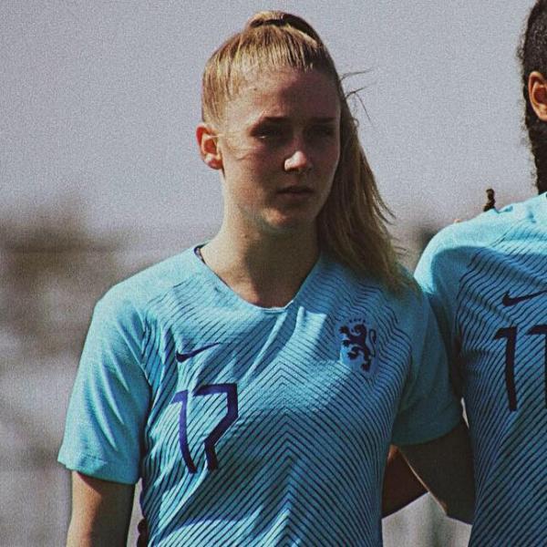 Voormalig jeugdspeelster Kim Everaerts kampioen