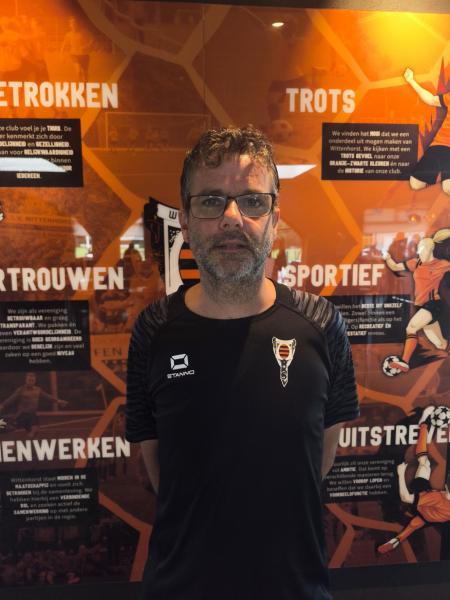 Ruud Jenneskens voegt zich bij staf Onder 23