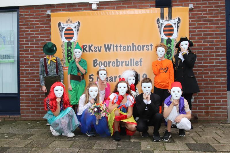 Zondag bekendmaking Jeugdboerenbruidspaar