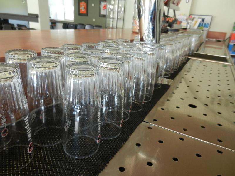 Wanted: kantinepersoneel!