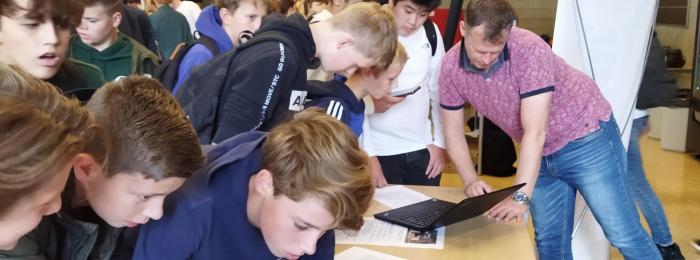 Burgerschapsmarkt Dendron College groot succes