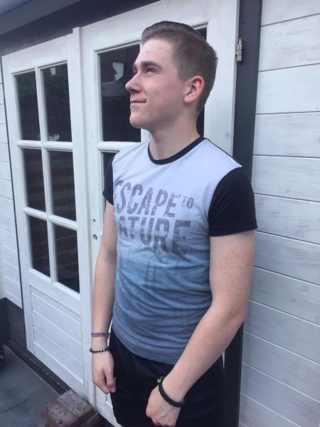 Speler van het veld geplukt: Jasey Vlot