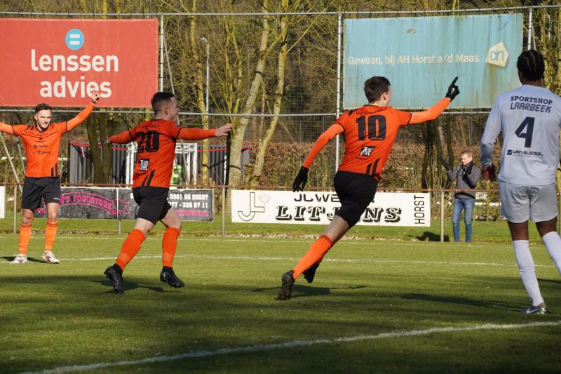 Vliegende start brengt Wittenhorst overwinning
