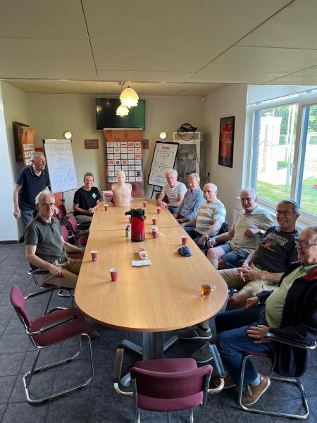 Koffiedrinken of reanimatietraining?