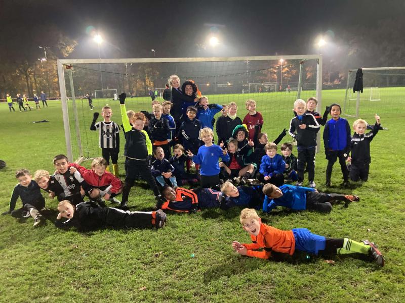 Succesvolle avonden met Pieten op het sportpark