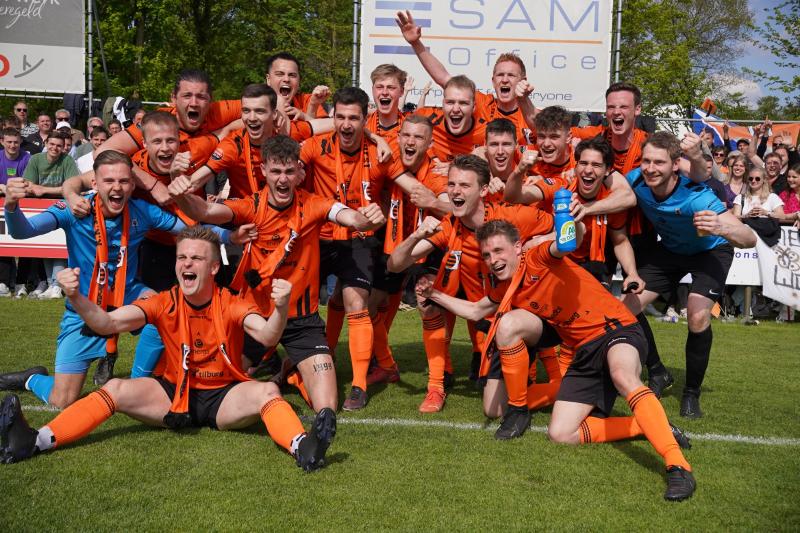 Wittenhorst 1 feest kampioen huldiging.jpeg