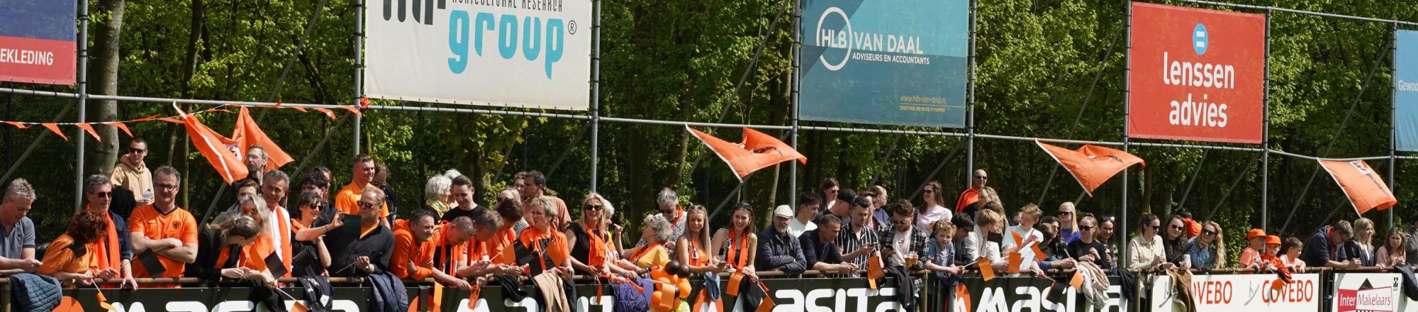 Sfeerbeelden warming-up kampioenswedstrijd Wittenhorst 1 (4)