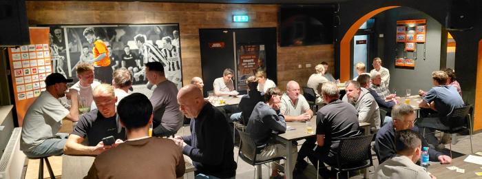 Toepen zoals vroeger: geslaagde jubileumavond vol gezelligheid en strijd