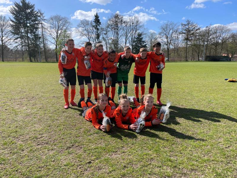 JO12-2 kampioen derde fase